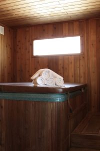 Crescent Beach Cottages | Badger