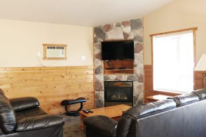 Crescent Beach Cottages | Badger