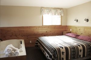 Crescent Beach Cottages | Knotty Pine