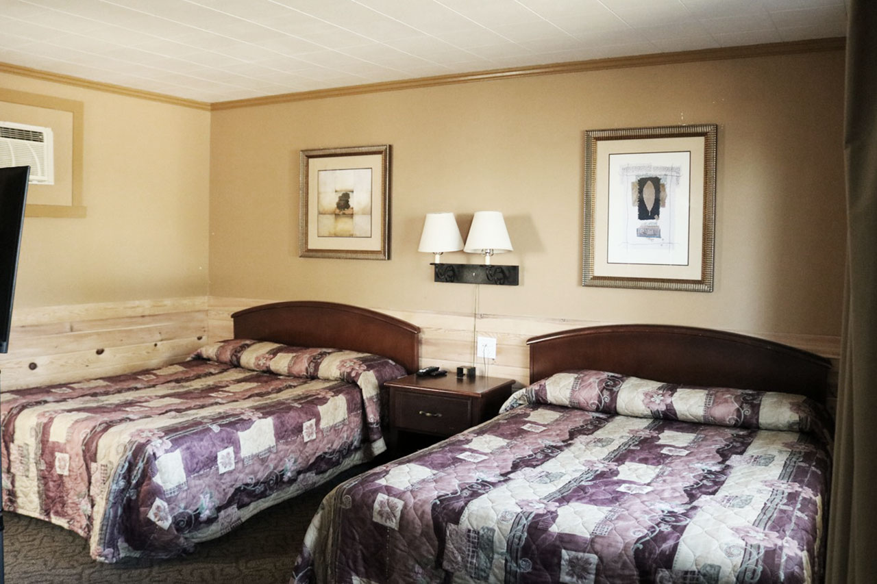 Crescent Beach Cottages | Motel